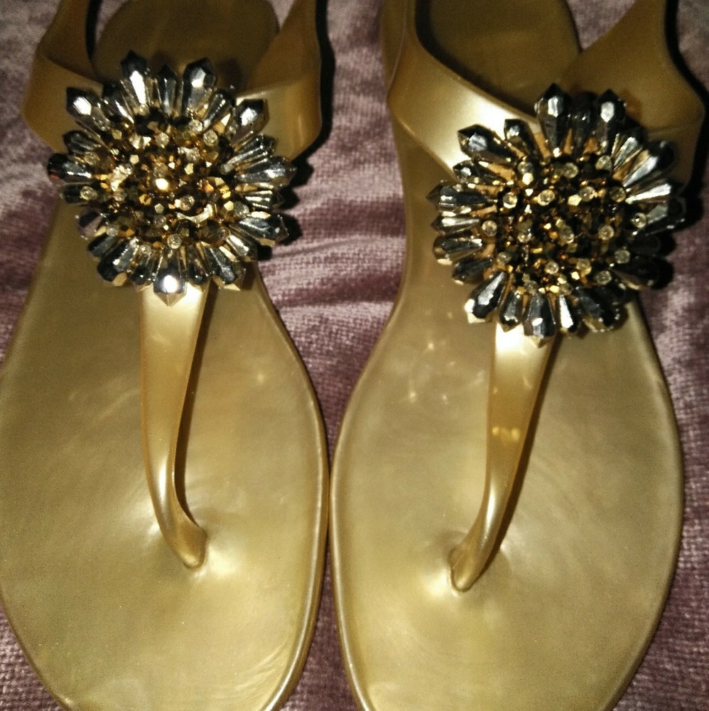 Coach Gold "Hilda" Thong Sandals Size 8